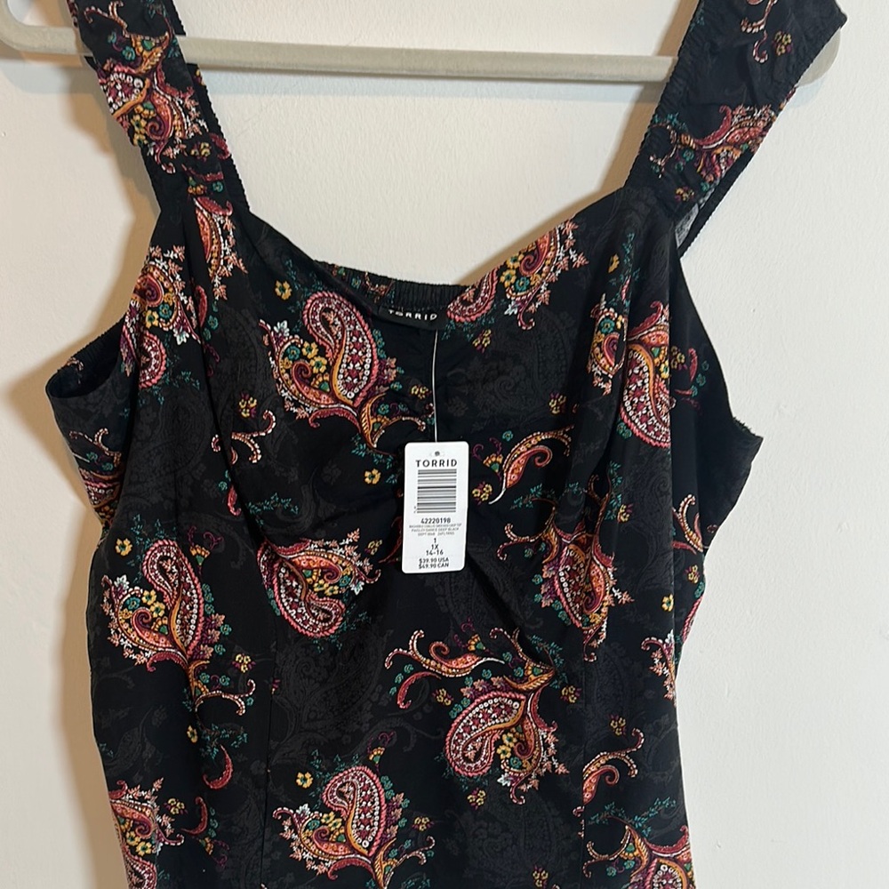 Torrid Size 1 Challis Smocked Black Crop Top with Colorful Paisley Print